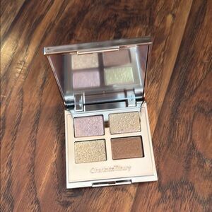 Charlotte Tilbury Luxury Palette of Pearls Gold and Brown Eyeshadow. New in Box